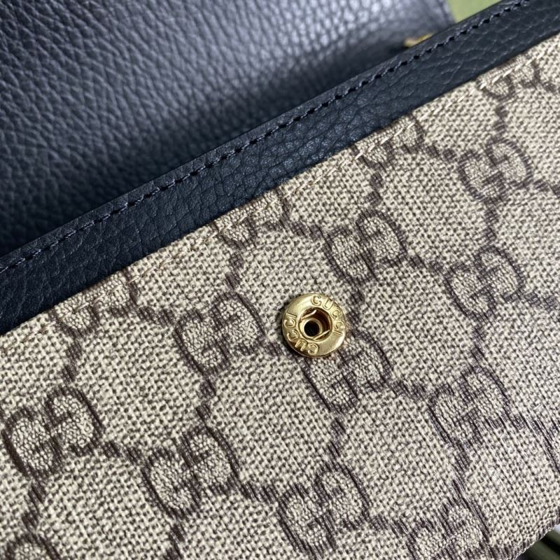 Gvc*1 purse